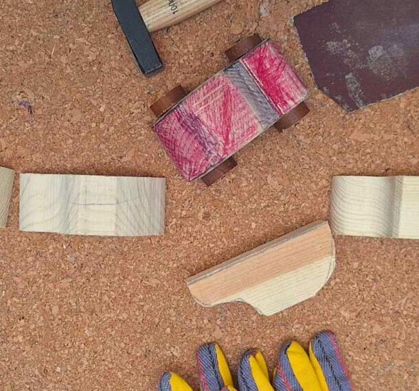 Leseni pripomočki za ustvarjanje.