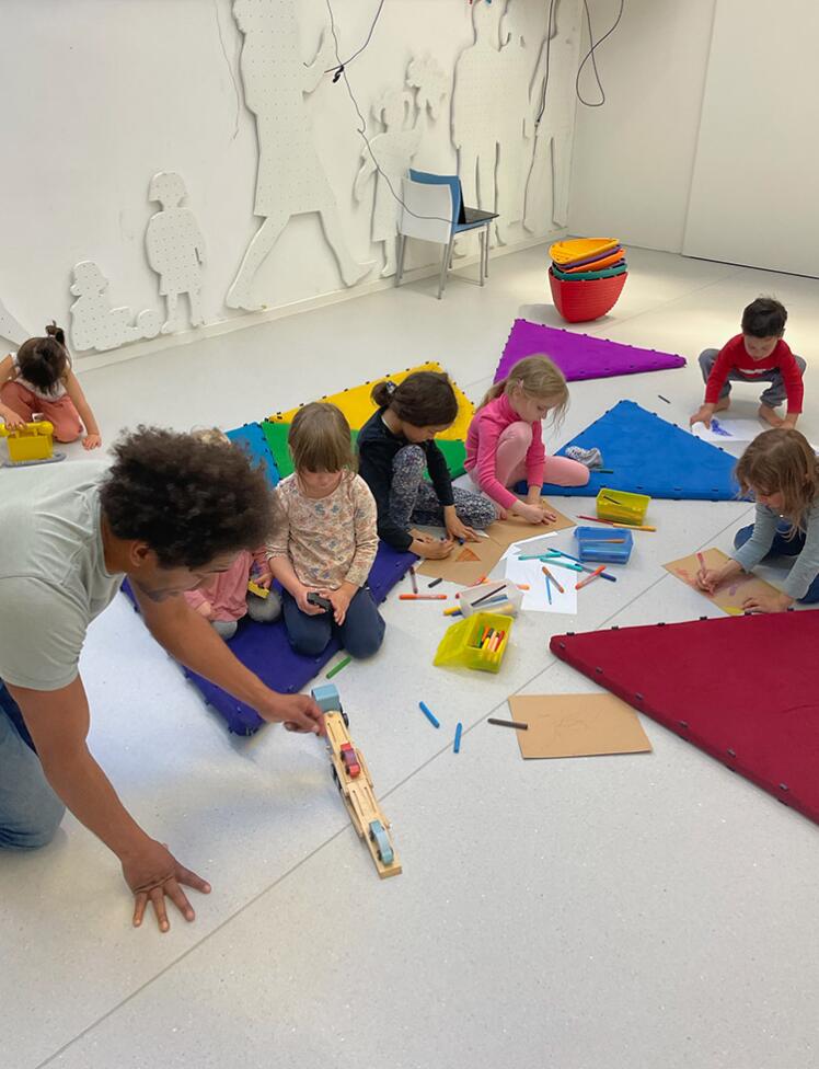 Igramo se z angleščino Header Mobile