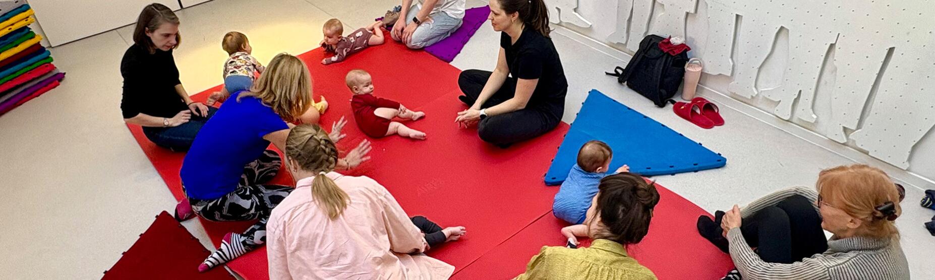 Razvojno gibalne urice za dojenčke Header Desktop