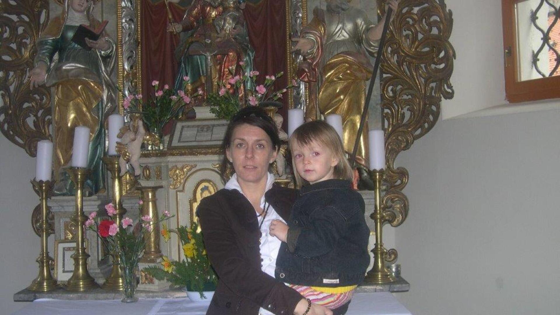 Eva Ajdina 006 Pohorje cerkev DSCN31